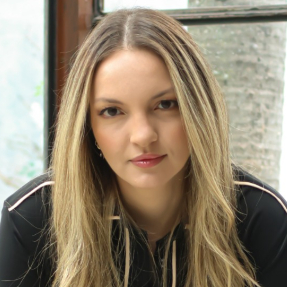 Jády Figueredo de Souza Saraiva